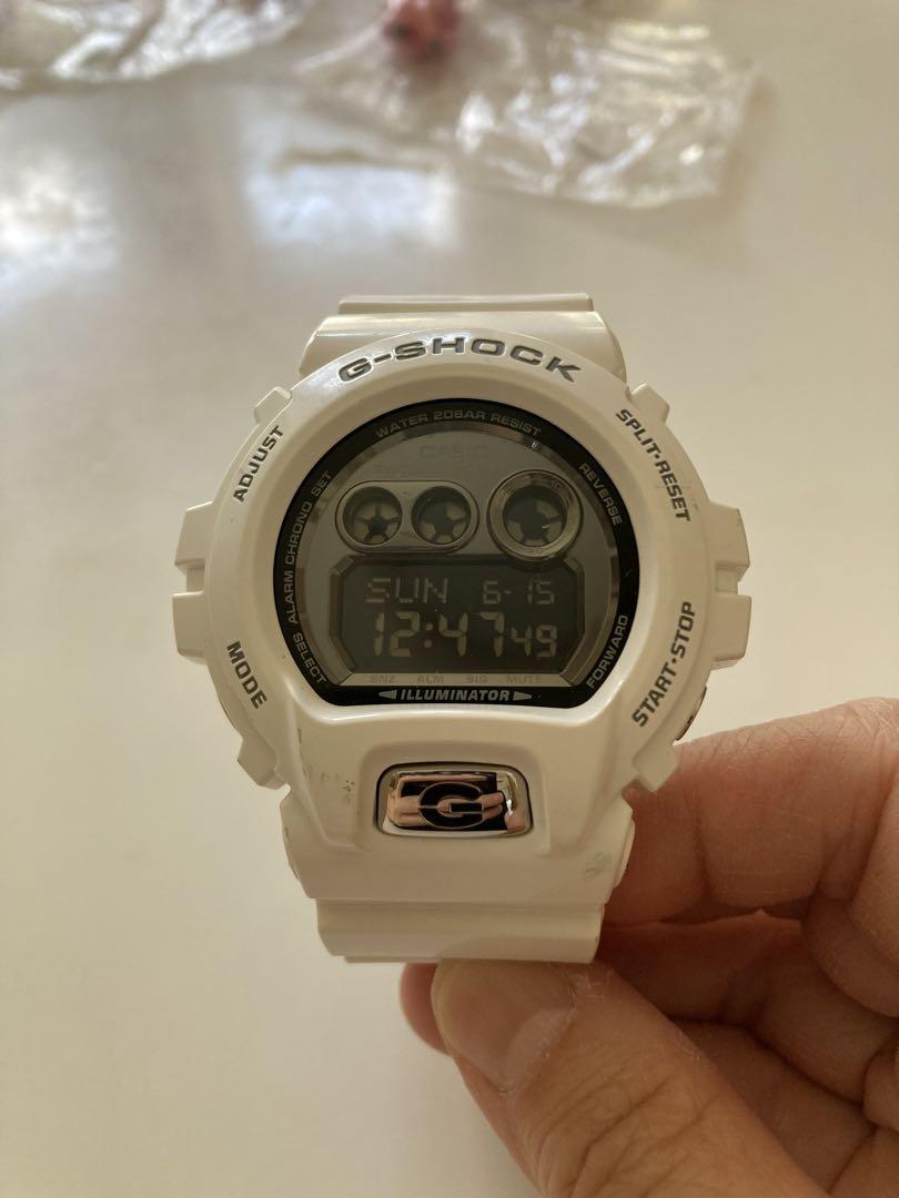 G-SHOCK デジタル腕時計 ホワイト　カシオ