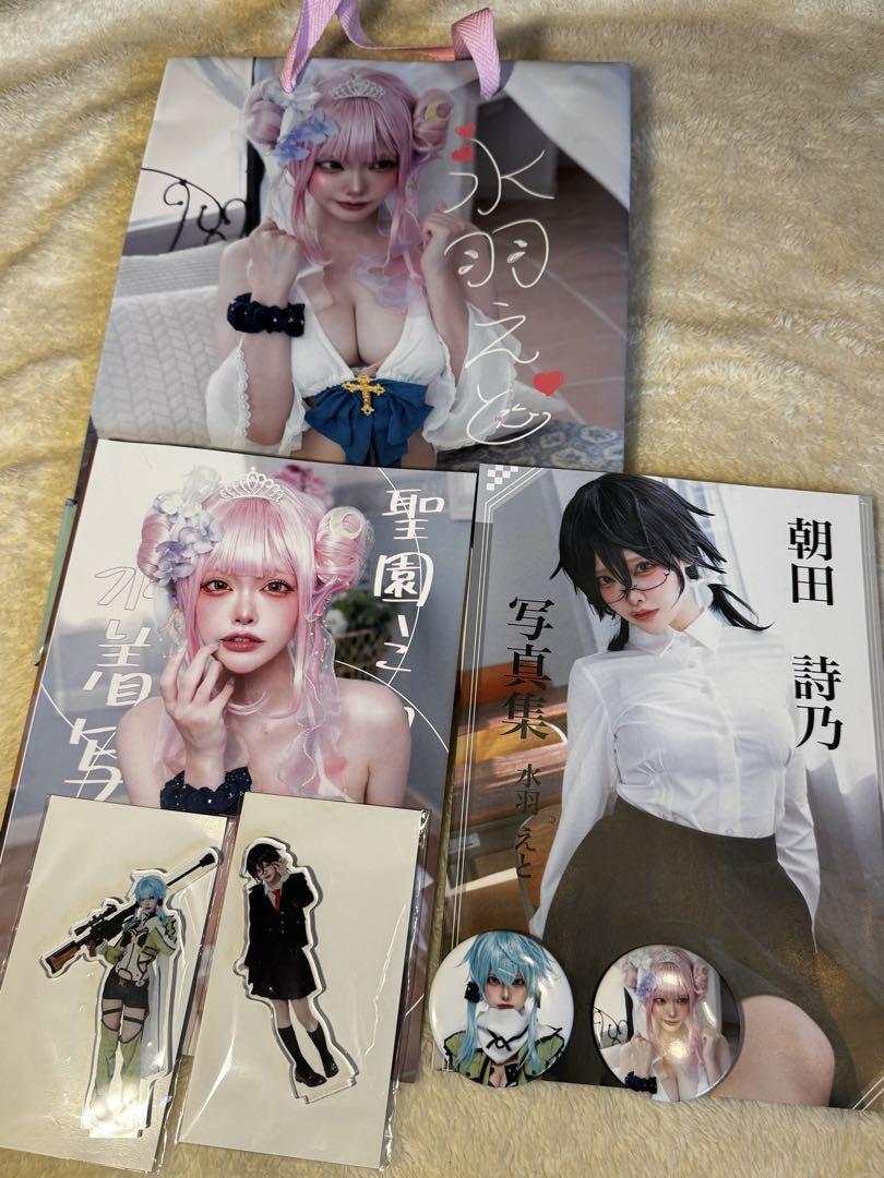 人気コスプレイヤー 水羽えと　C105 コミケセットタレント写真集