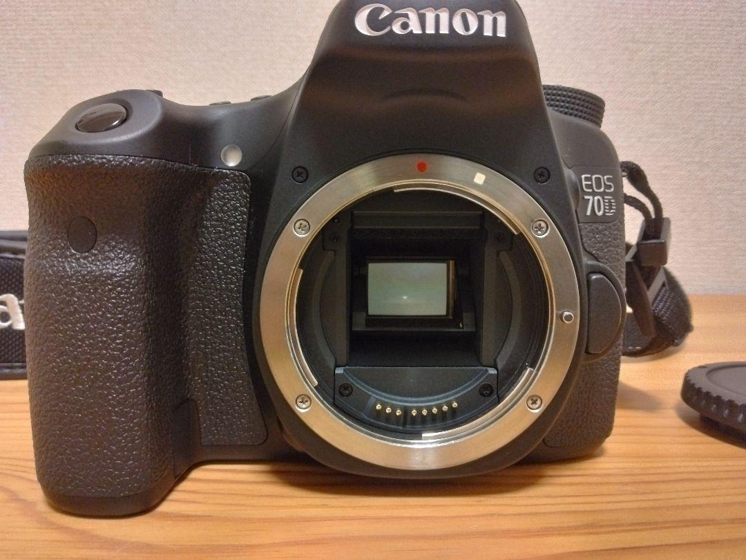 Canon　EOS770D（W）