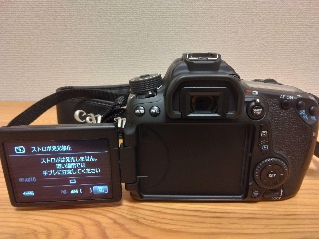 Canon　EOS770D（W）