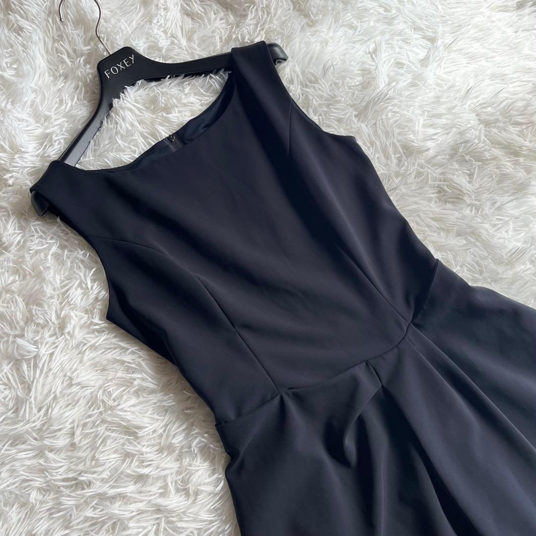 ラミューズ ドレス