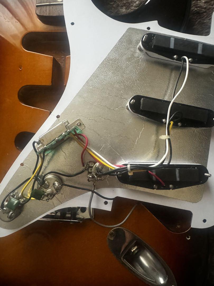 Fender Japan stratocaster Gシリアル フジゲン