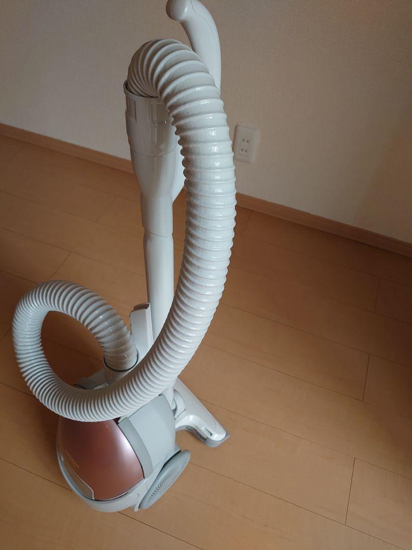 HITACHI 紙パック掃除機　CV-V500