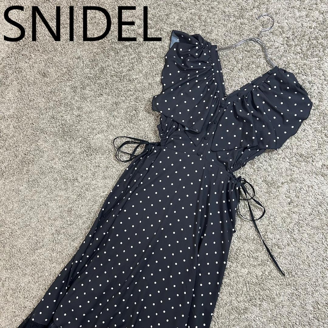 snidel スナイデル ウエストスリットワンピース ドット柄