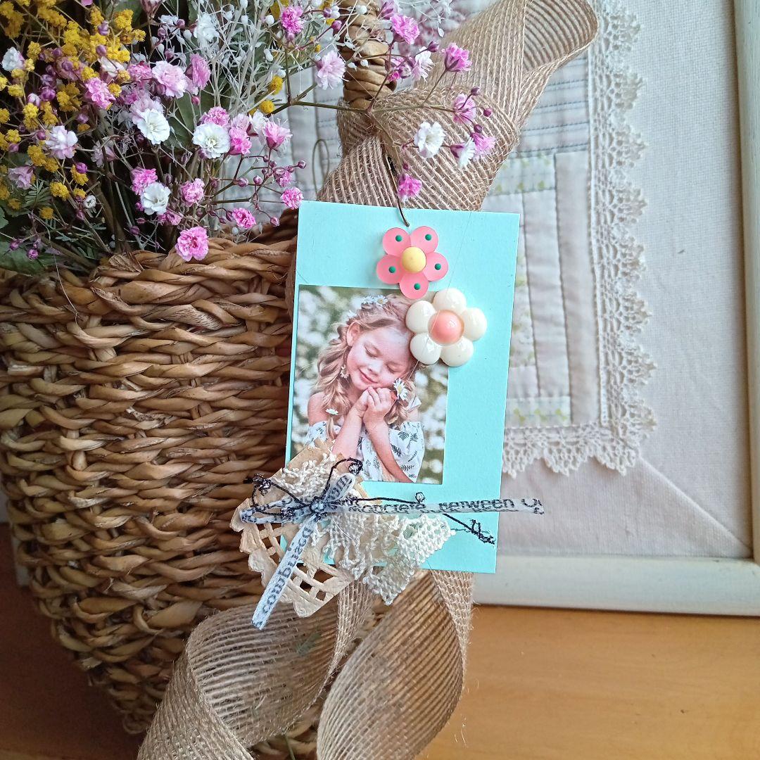 くまきち＆オレンジイエロー系小花三日月リース＆ピンク系小花スワッグ籠付き