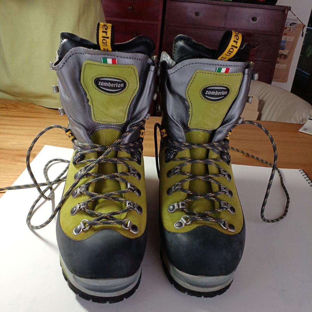 Zamberlan 登山靴 グリーン/グレー