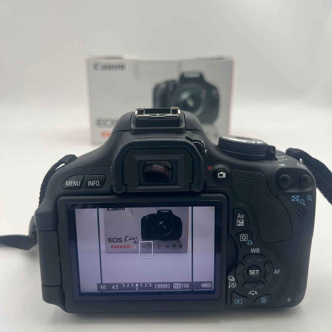 2025超人気! Canon Kiss X5 レンズキット 簡単操作で一眼デビューに最適 かわいい
