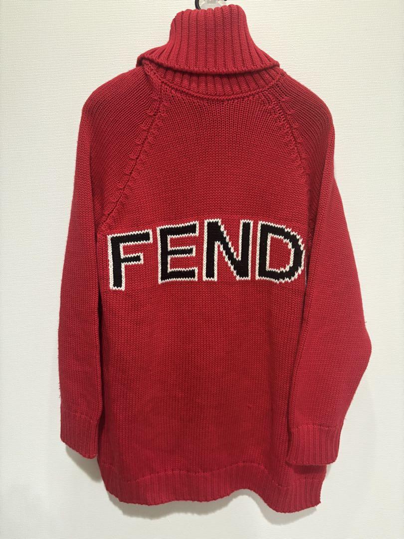 FENDI アイボリー 赤 タートルネック セーター FENDI レッド タートルネックセーター L - メルカリ