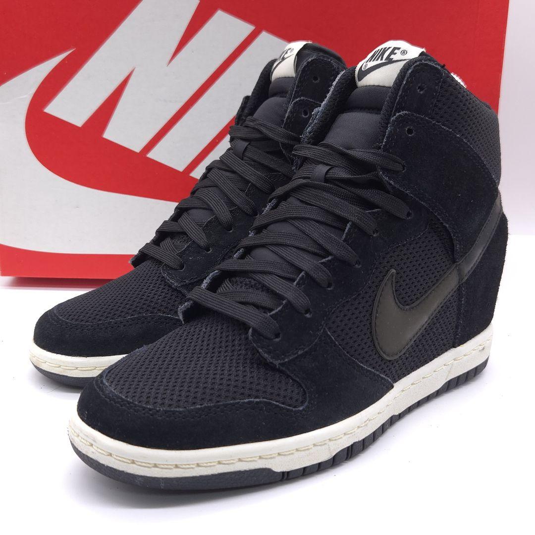NIKE DUNK SKY HI ESSENTIAL ナイキ ダンクスカイ ハイ