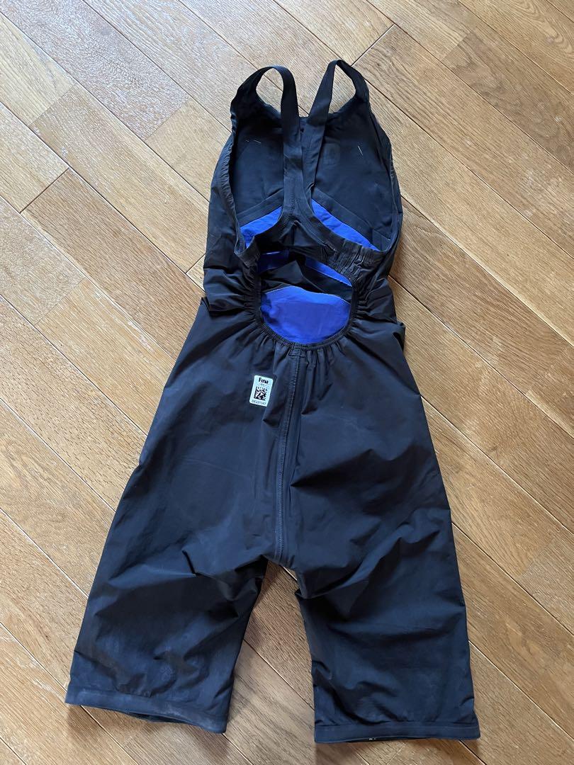 arena ULTMATE AQUAFORCE X MF  サイズSS