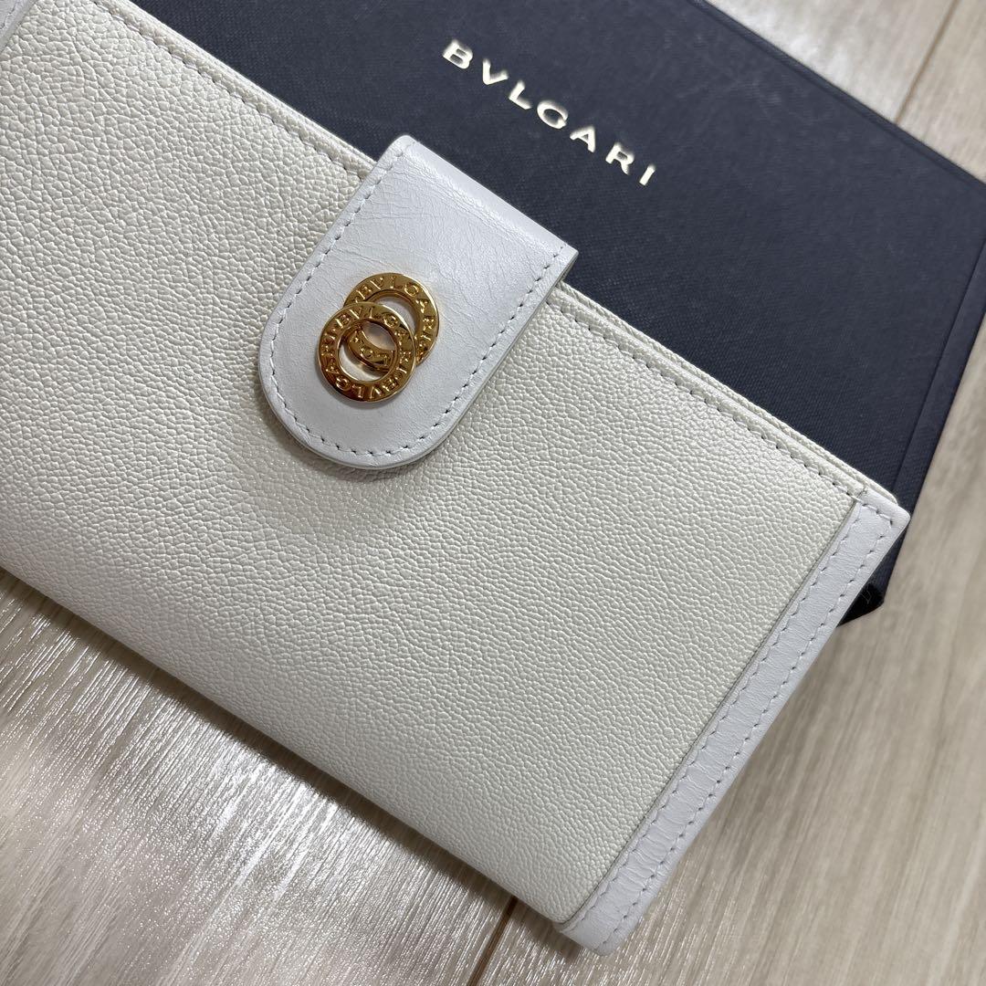ヴィンテージBVLGARI ホワイトレザー 長財布　付属品なし