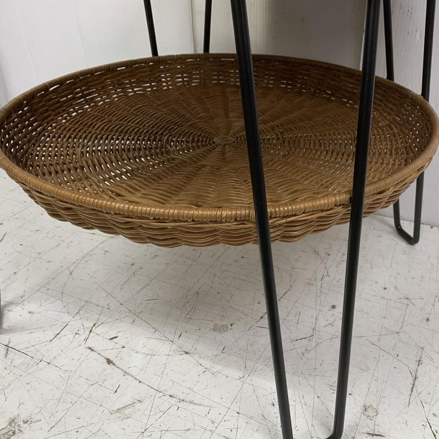 WALLABY LOW TABLE ROUND Black｜ローテーブル｜IDEE SHOP Online