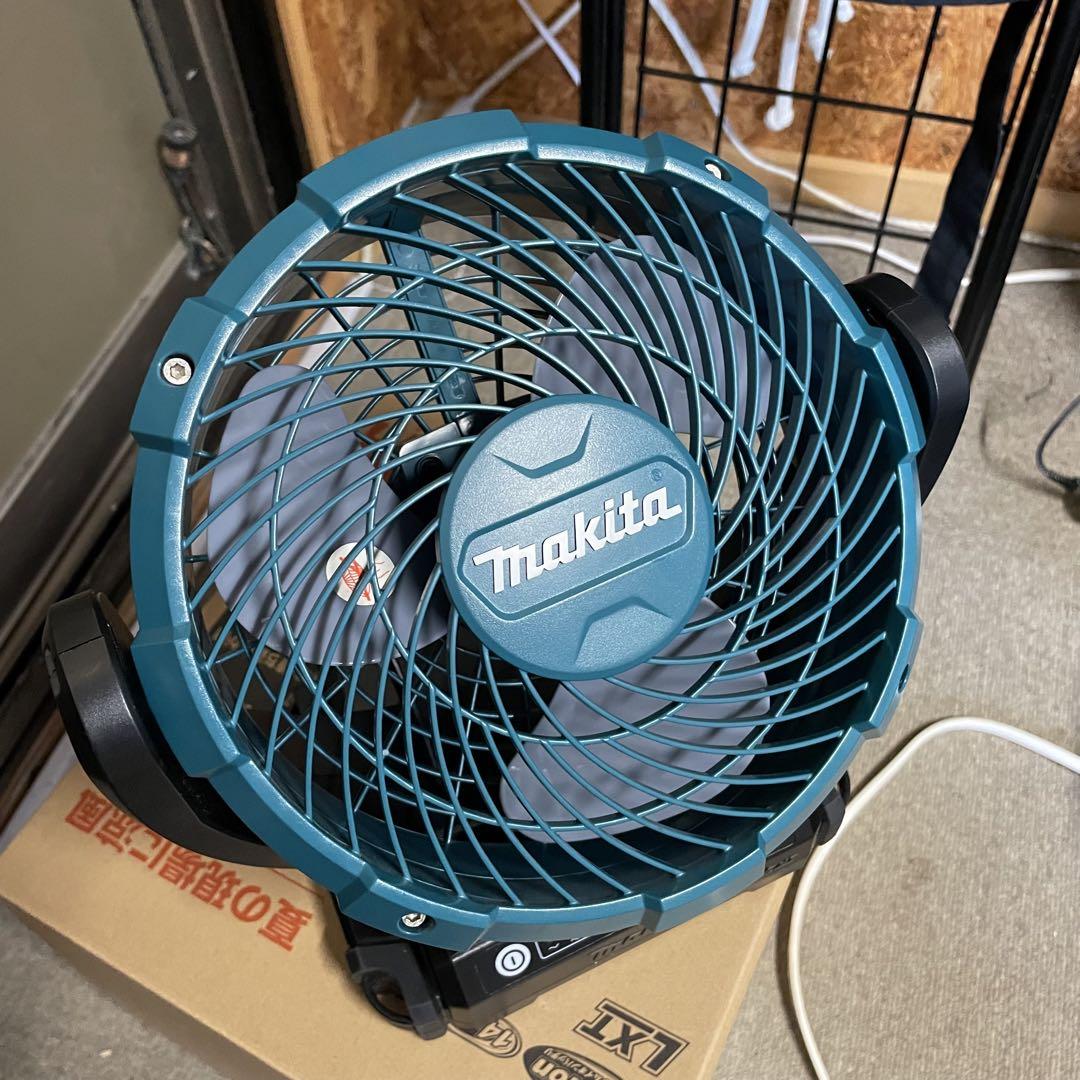 美品Makita 充電式扇風機 CF101DZ