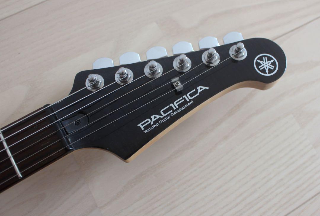 ［ぼっち・ざ・ろっく!］ヤマハ Pacifica PAC212VFM パシフィカ