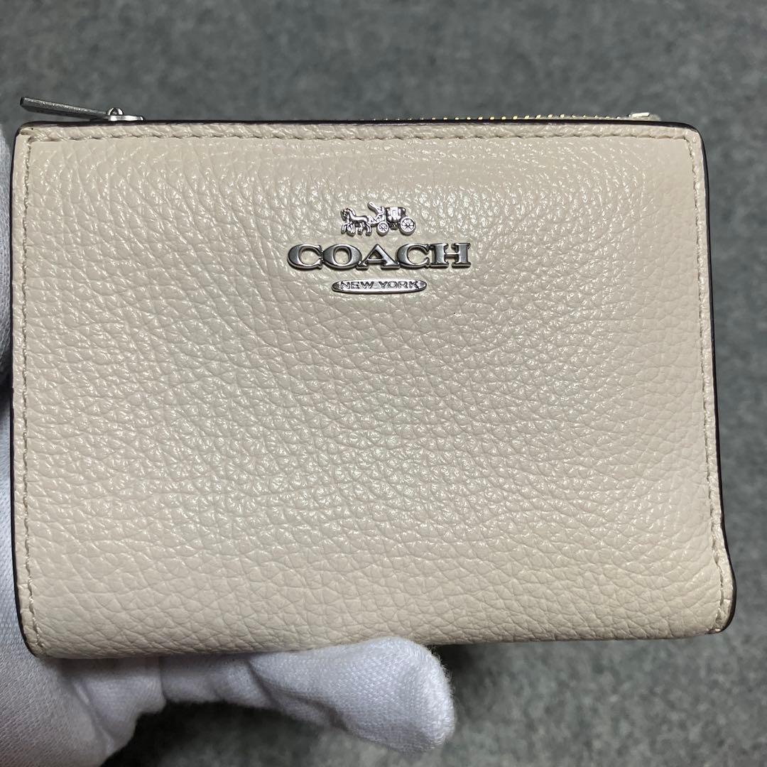 (訳あり)COACH コーチ　2折り財布　バイフォールド　ウォレット　ホワイト