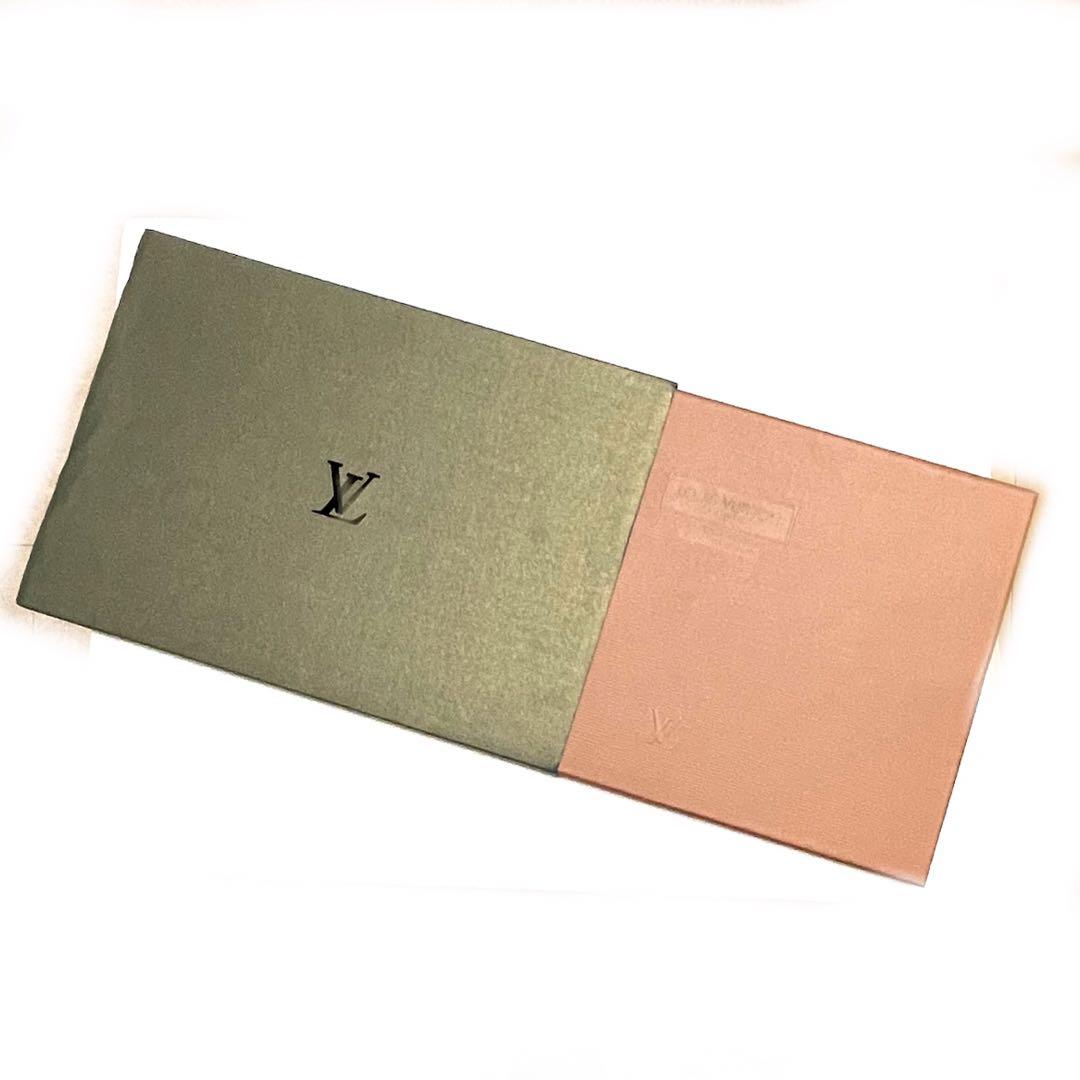 LOUIS VUITTON ルイヴィトン ショール・モノグラム　グリーン