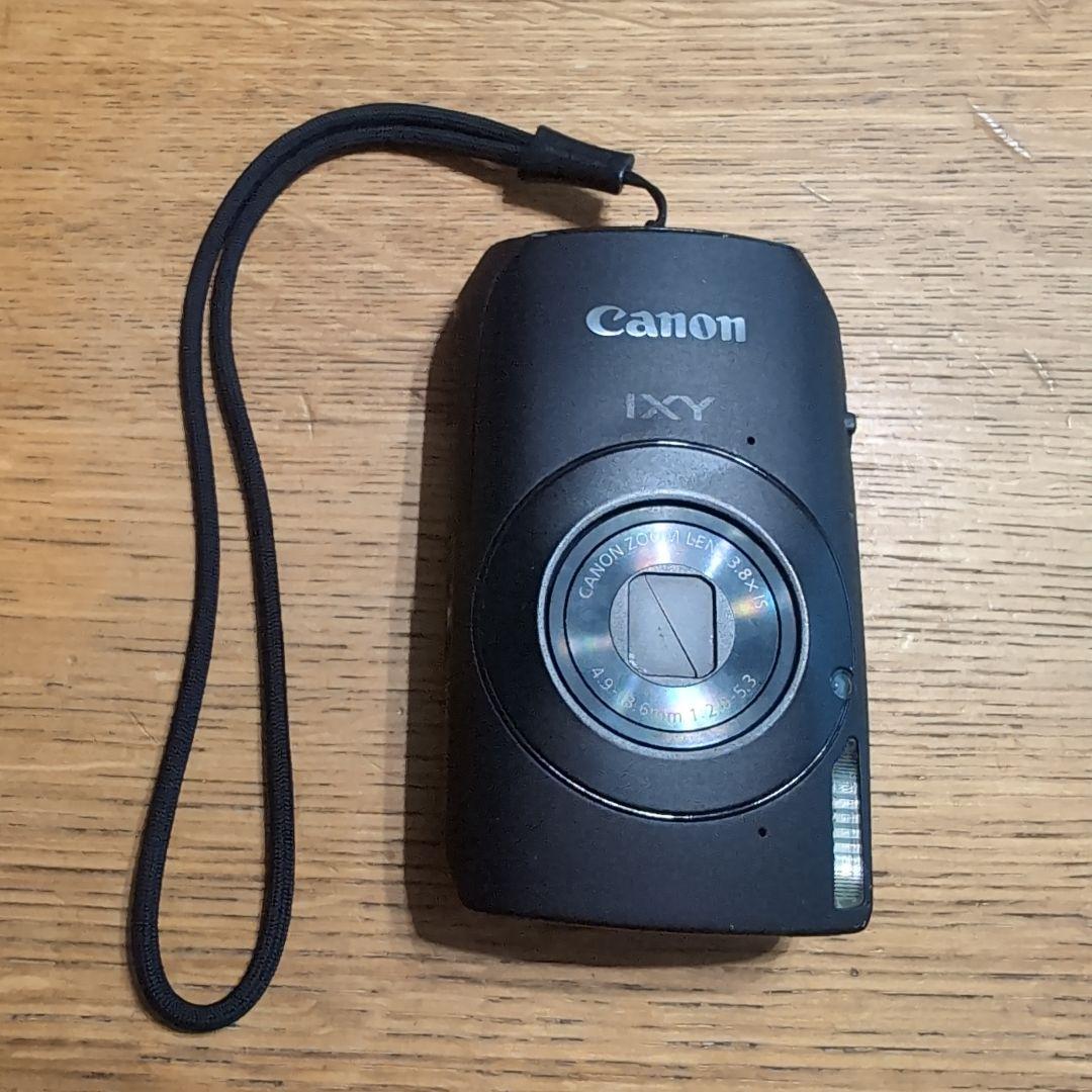 Canon IXY デジタルカメラ 本体と充電器付き