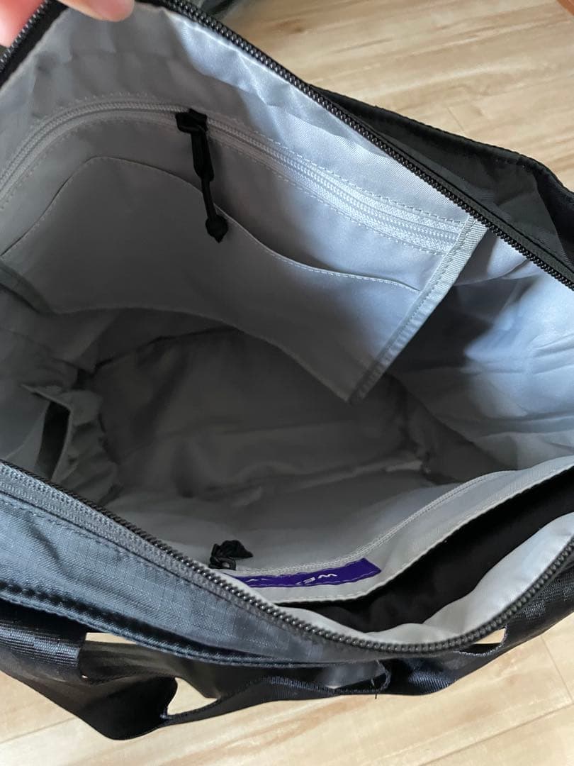 WEXLEY WAYNE TOTE BAG