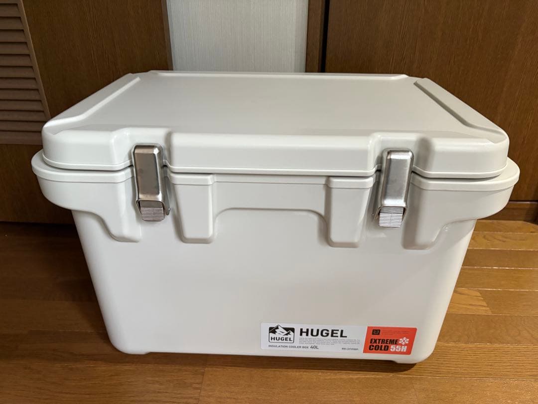 アイリスオーヤマ VITC-40 HUGEL 真空断熱クーラーボックス 40L