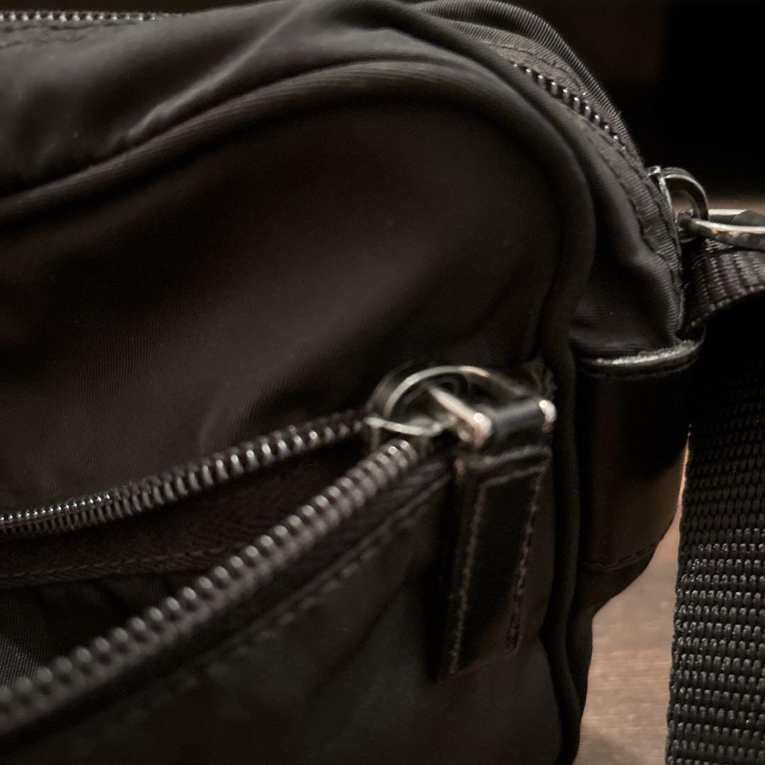 PRADA 黒 ショルダーバッグ ナイロン