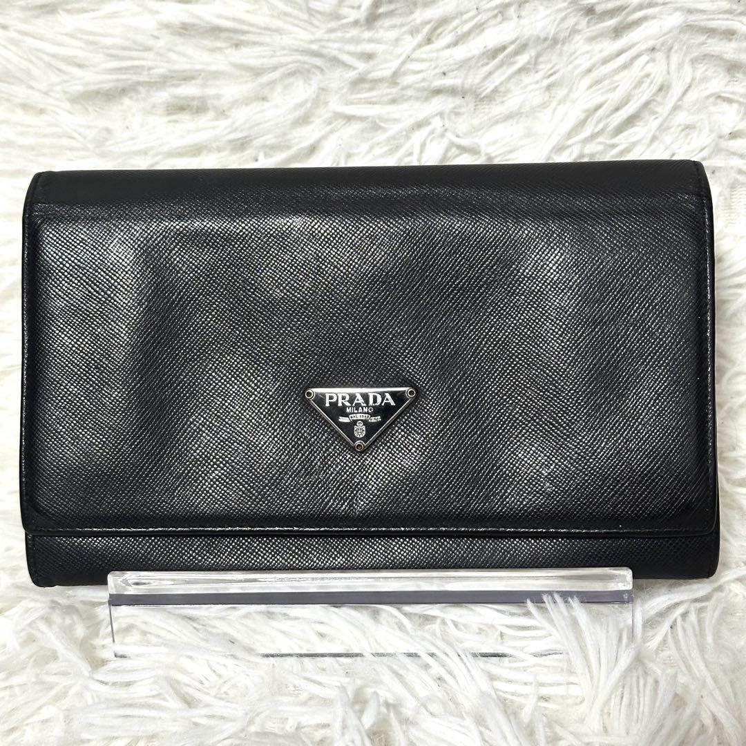 PRADA 長財布 三角プレート サフィアーノレザー フラップ 黒