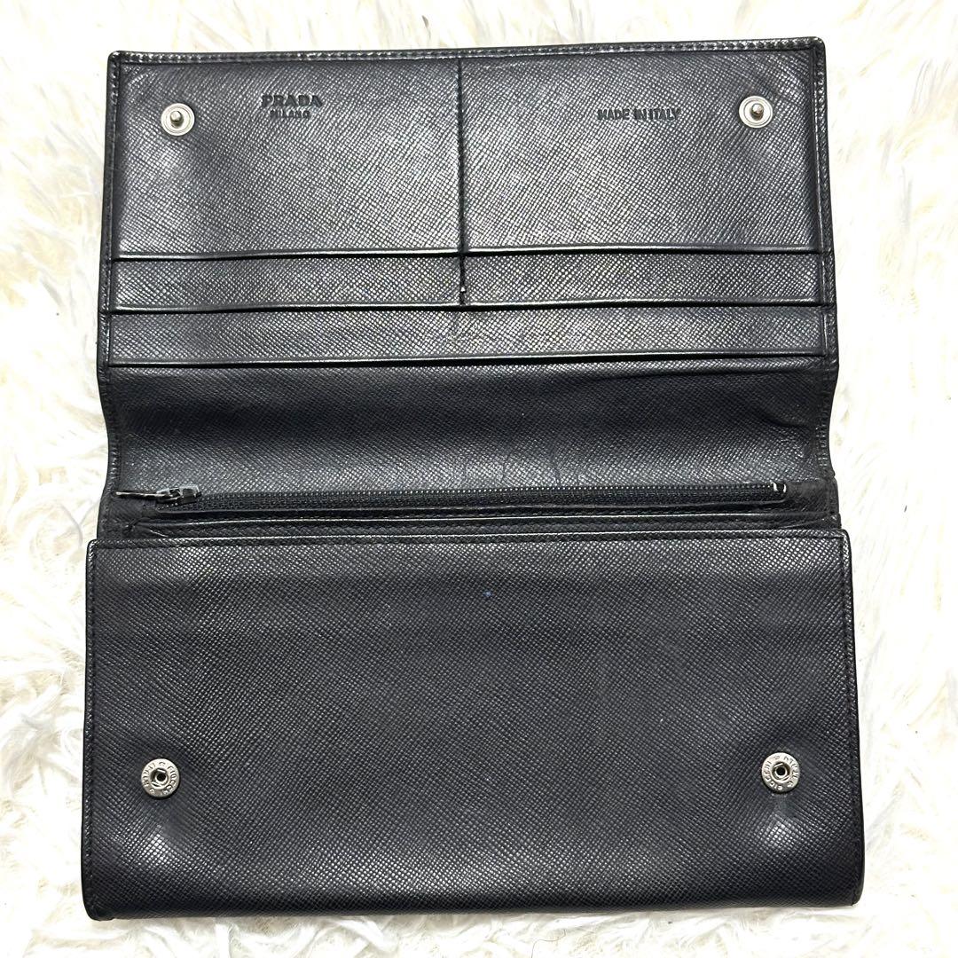 PRADA 長財布 三角プレート サフィアーノレザー フラップ 黒