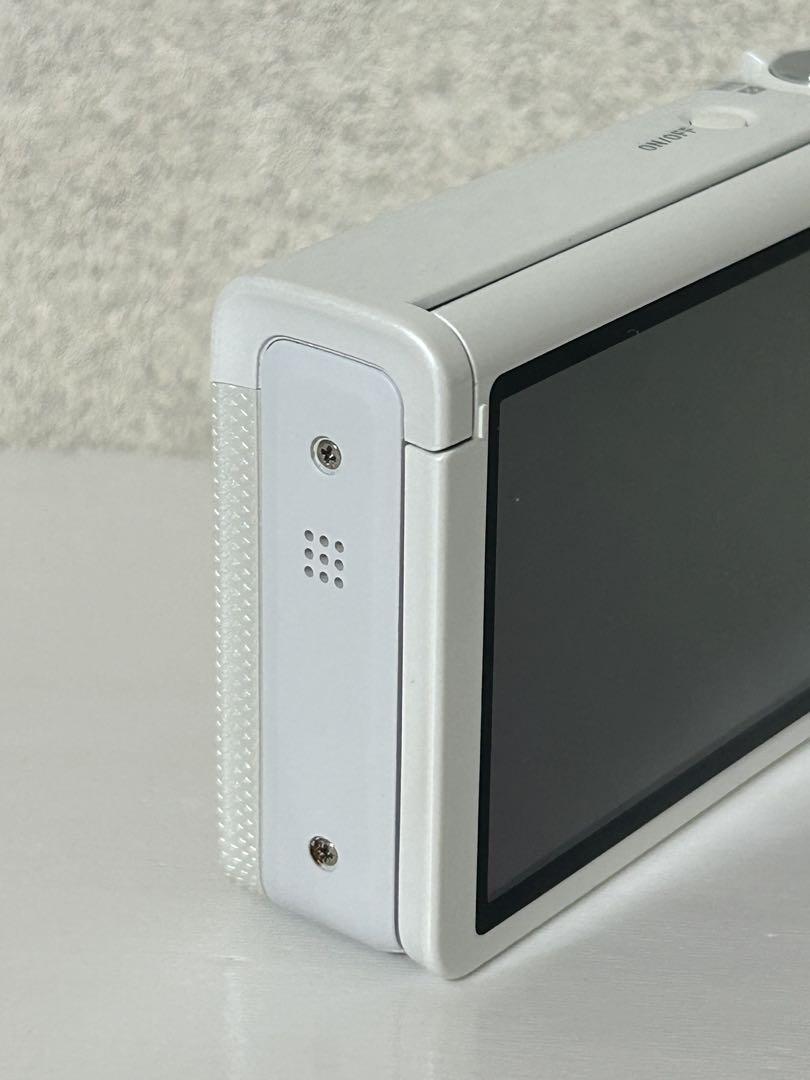 CASIO デジカメEXILIM HS EX-ZR70ホワイト美品