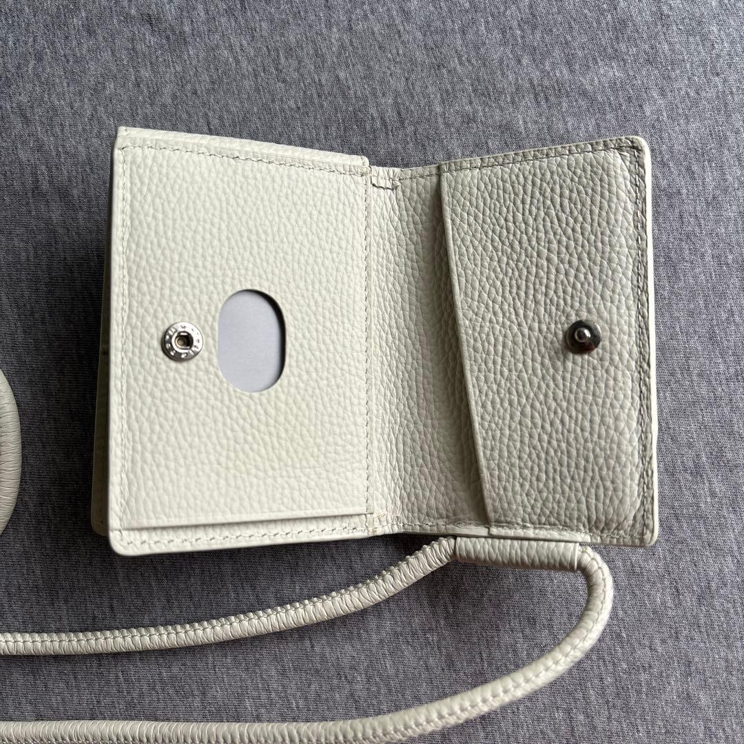 アイボリー レザー風 iPhoneケース ストラップ付き アイボリー レザー風 iPhoneケース ストラップ付き