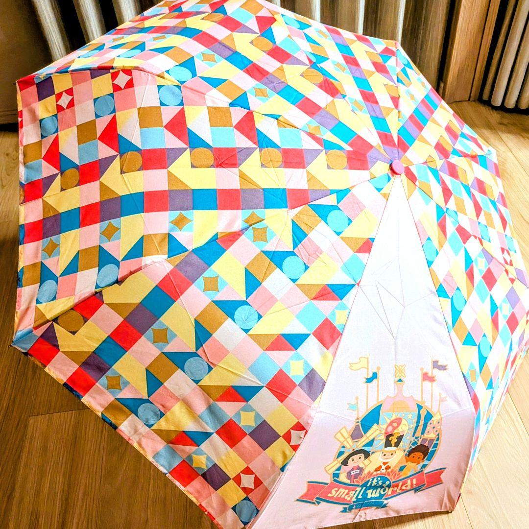 タグ付　パリディズニー　イッツアスモールワールド　かわいい折りたたみ傘 タグ付 パリディズニー イッツアスモールワールド かわいい折りたたみ