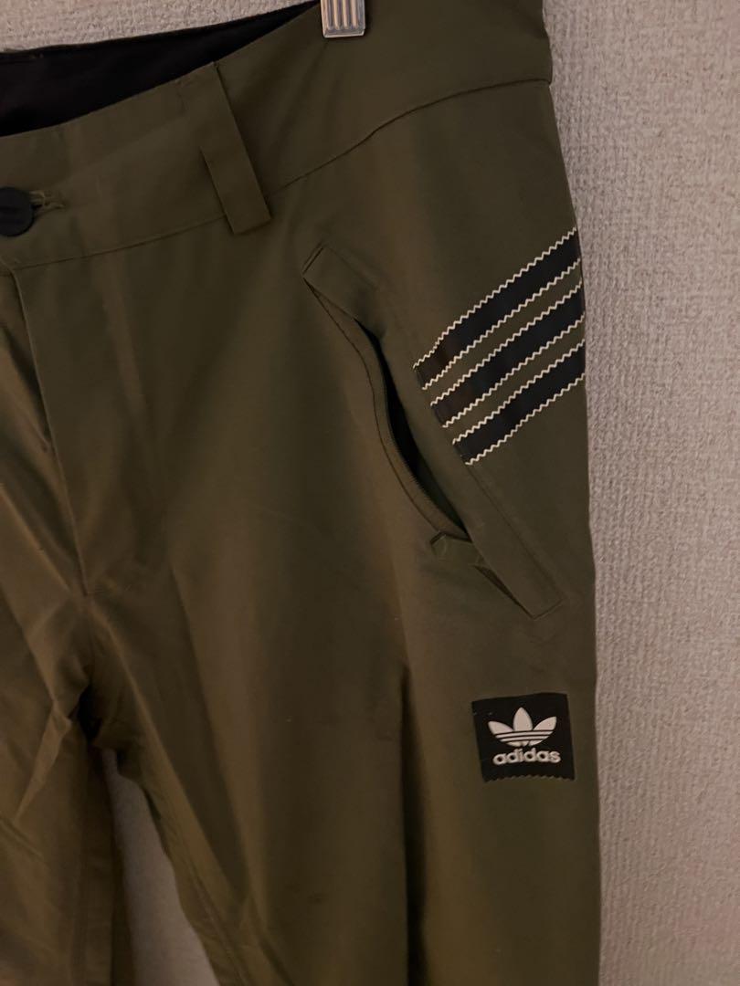 adidas スノーボードパンツ オリーブ