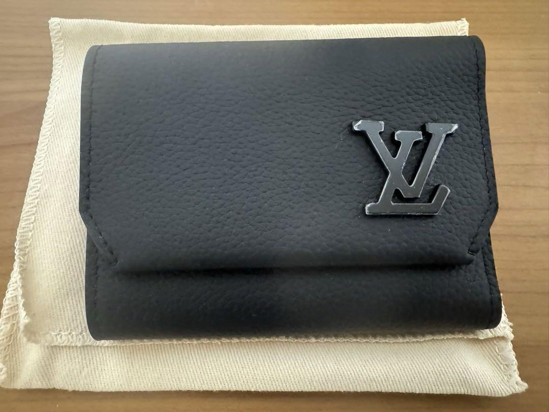 LOUIS VUITTON ルイヴィトン　ポルトフォイユパイロット 三つ折り財布
