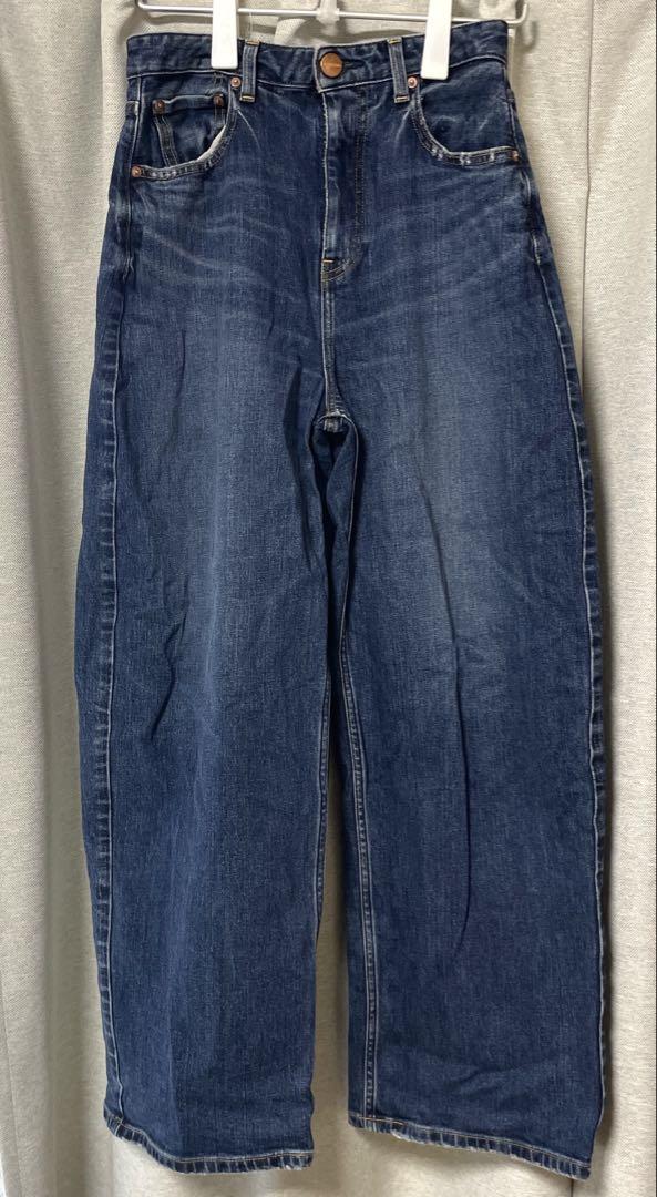 美品。レッドカード　Montana