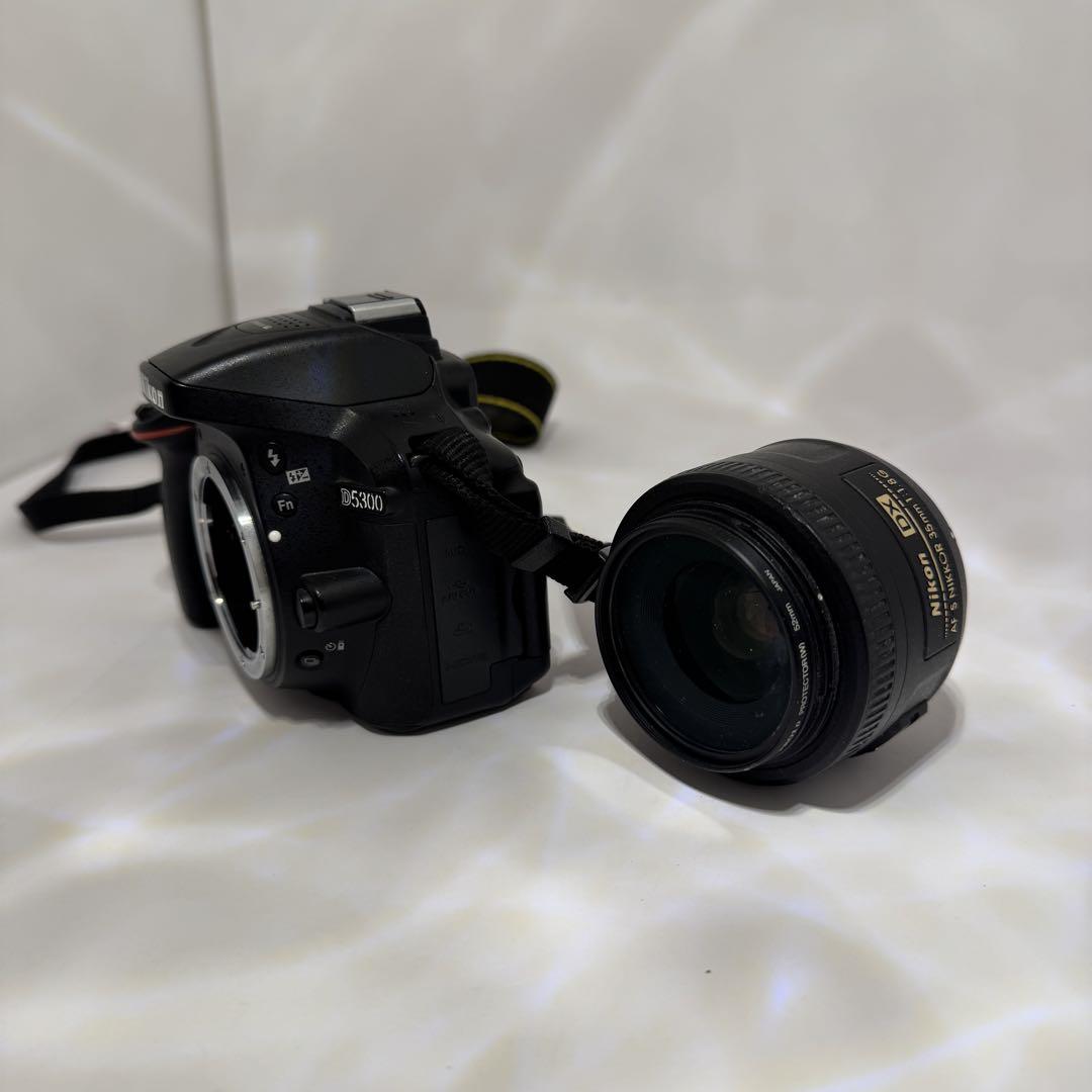 Nikon D5300 デジタル一眼レフカメラ 本体