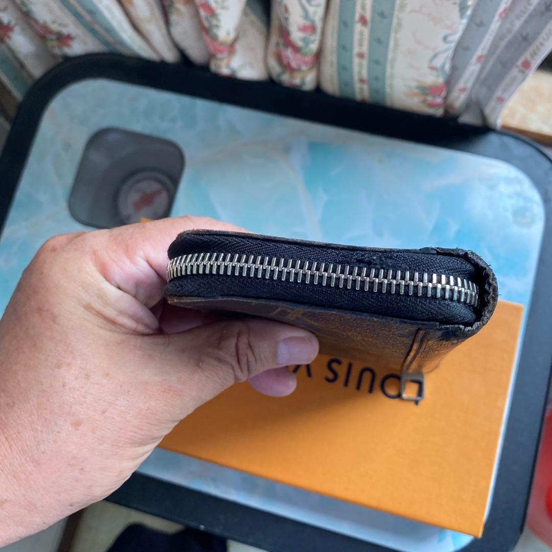 ルイヴィトンモノグラムマカサー／長財布／ラウンドファスナー