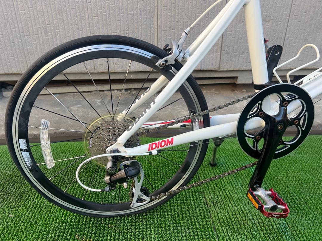 IDOM ジャイアント