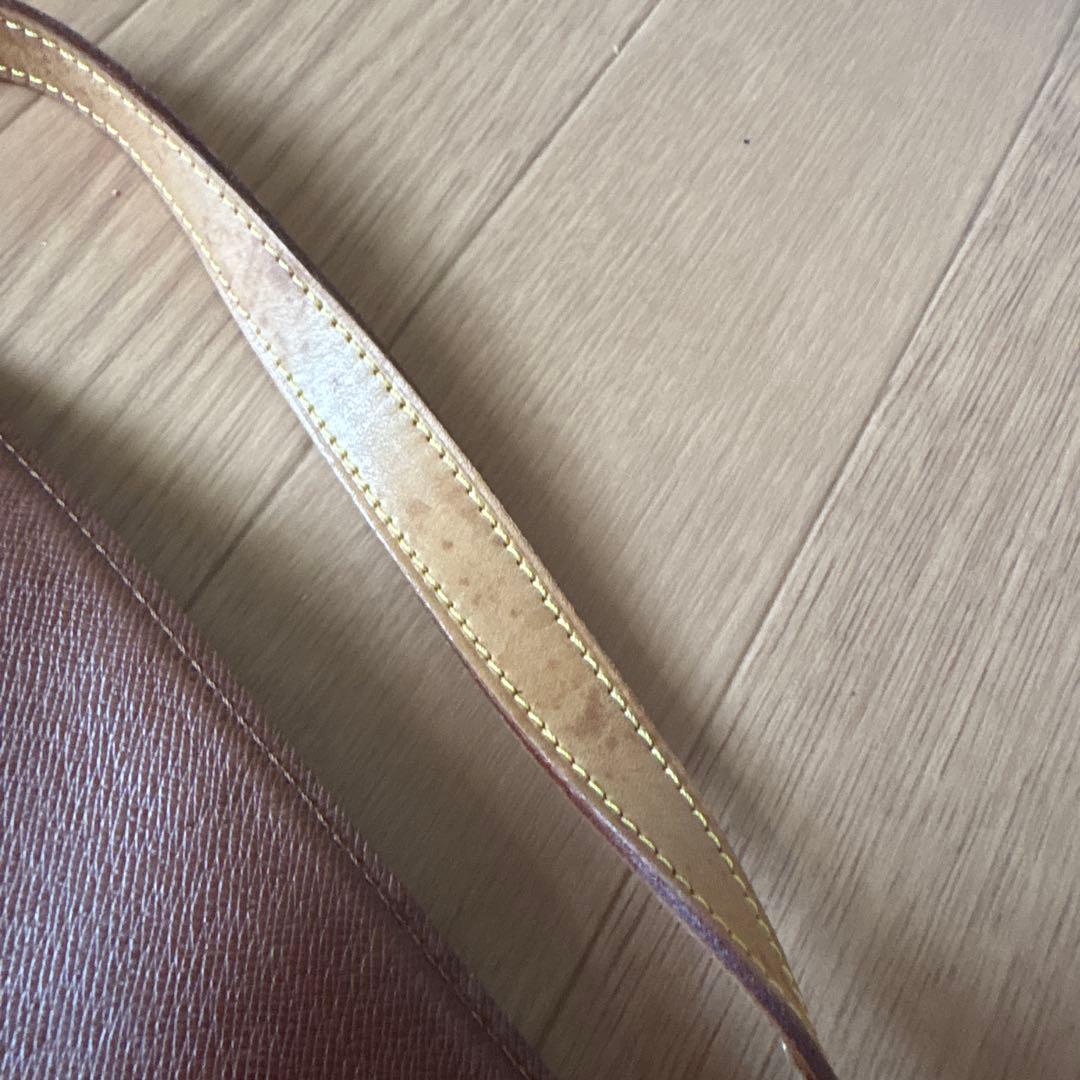 【美品・正規品】Louis Vuitton モノグラムショルダーバッグ