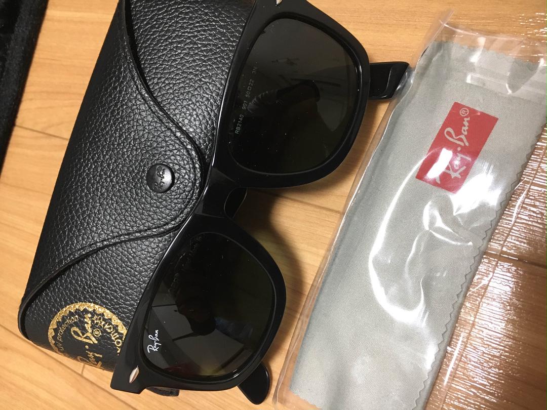 RayBan