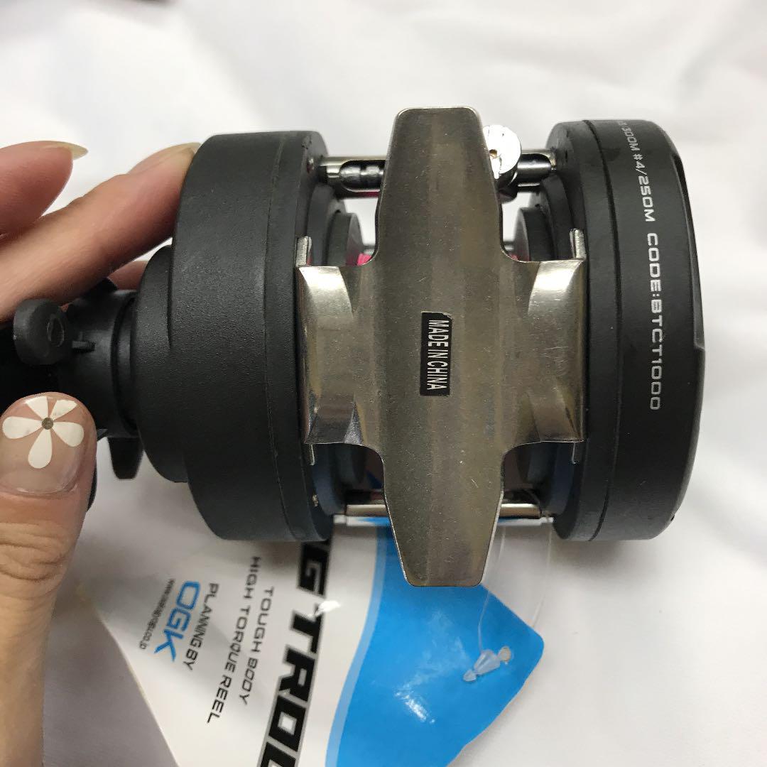 大人気の カーディナルとビッグトロール リール リール