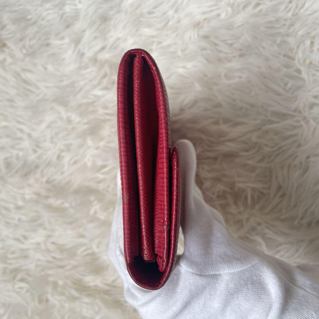 ルイヴィトン　LOUIS VUITTON 長財布　エピ　ポルトフォイユサラ