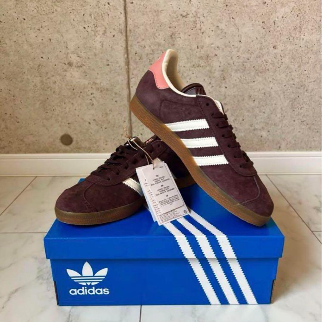 日本未入荷　adidas GAZELLE W シャドーブラウン 23cm 日本未入荷 adidas GAZELLE W シャドーブラウン 23.5cm - メルカリ