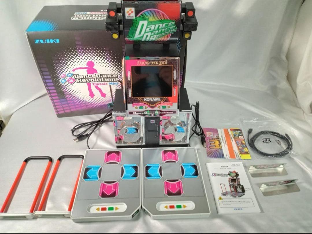 ダンスダンスレボリューション クラシックミニ DDR 箱説付き