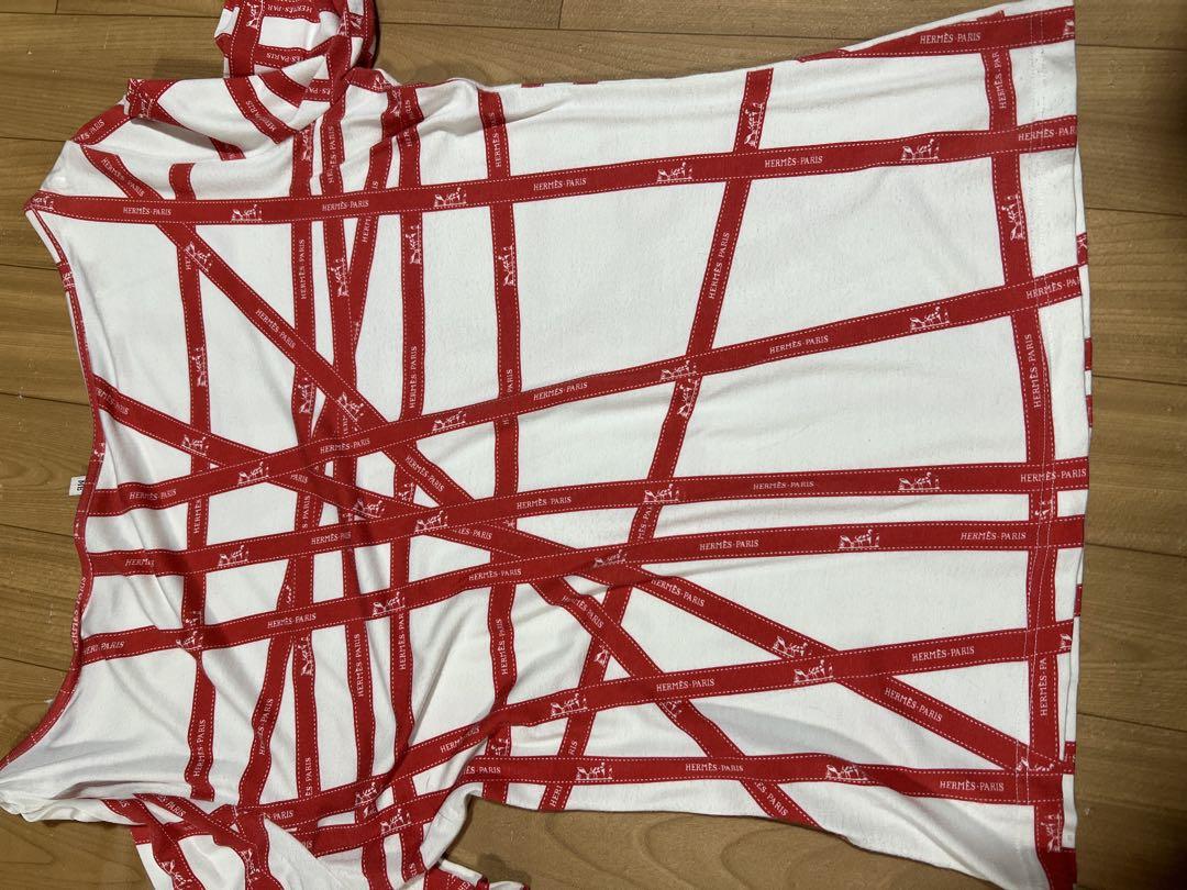 HERMES オフショルダー Tシャツ