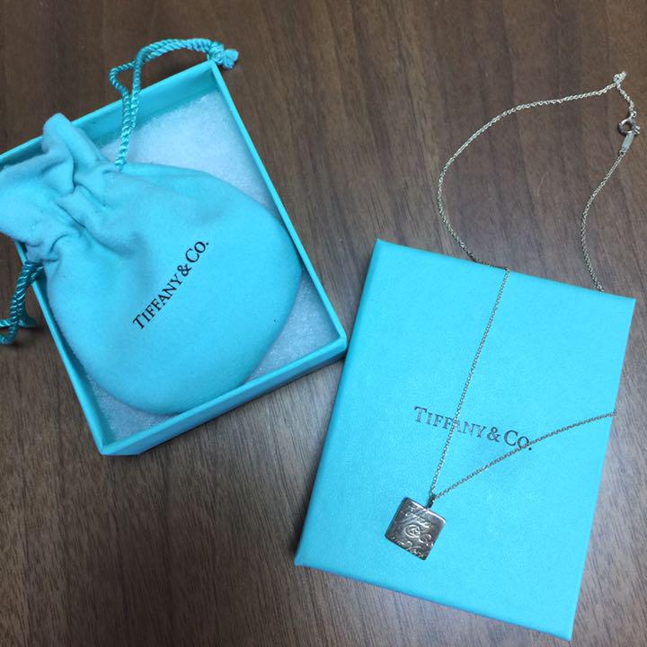 ティファニーノーツスクエアネックレス TIFFANY&Co. ティファニー ノーツ スクエア ネックレス K18