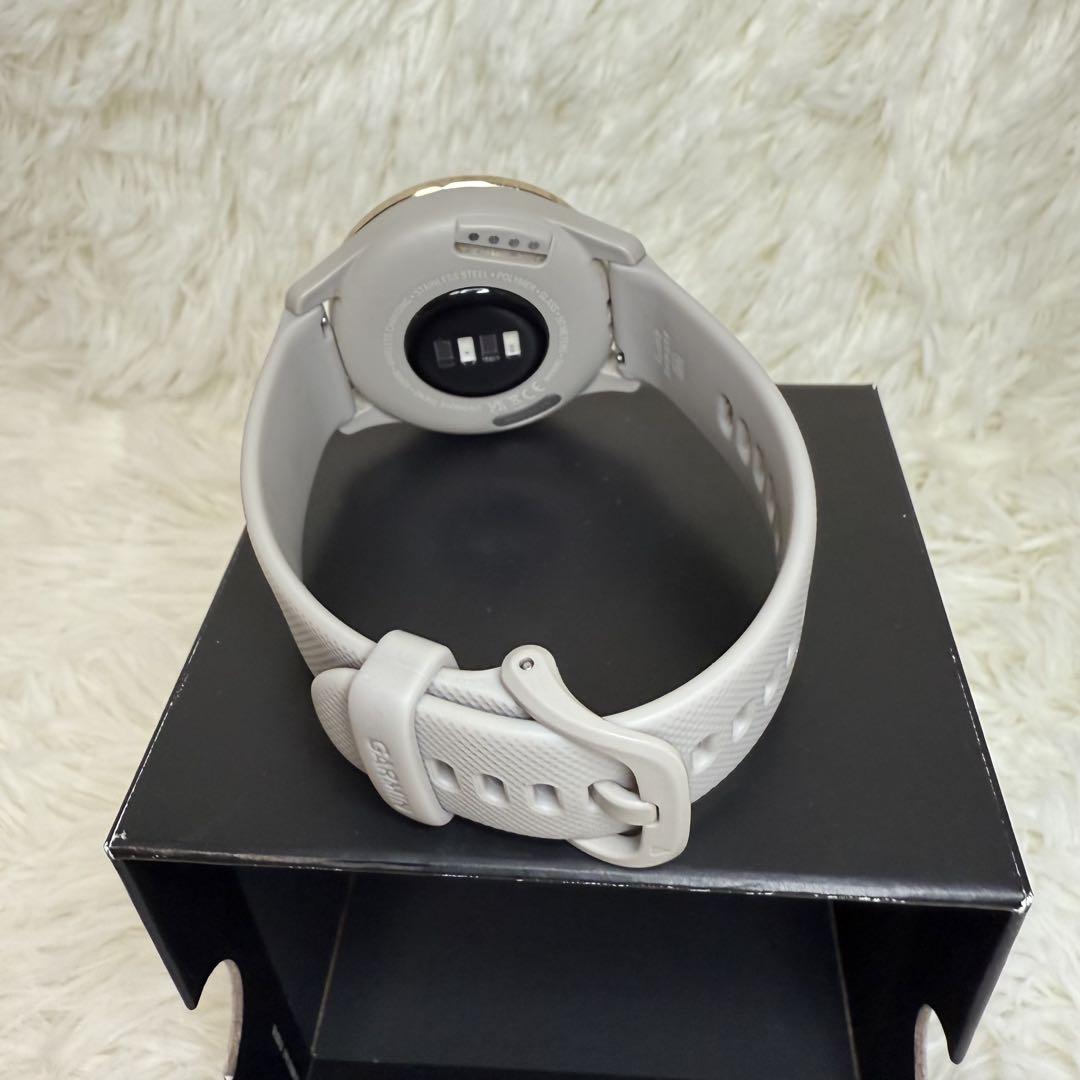 時計 GARMIN VIVOMOVE TREND
