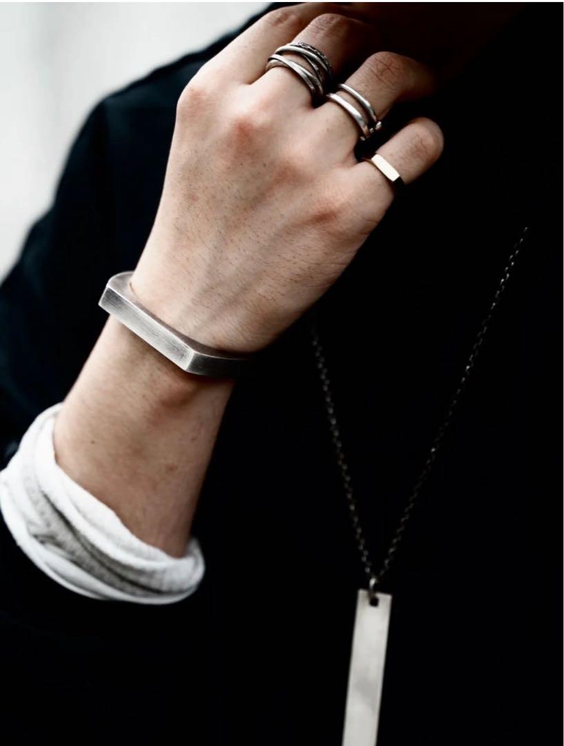 Signet Bangle – PRY