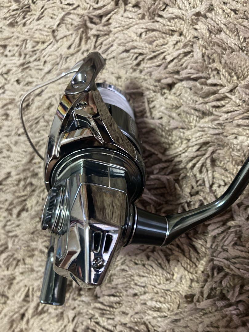 美品　シマノ　22ステラ　C3000MHG