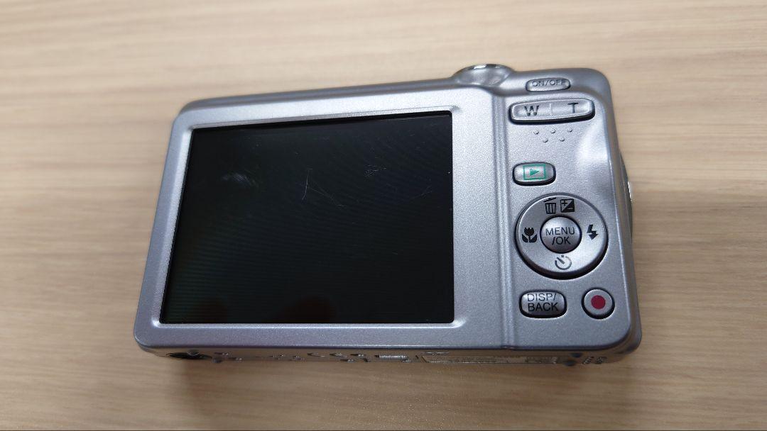 FUJIFILM FinePix JX550 デジカメ