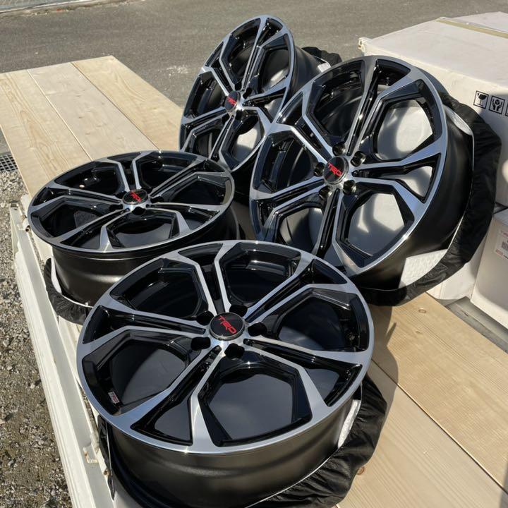 TRD 17インチ ホイール プリウス レガシーなど 格安販売中 TRD 17インチ ホイール プリウス レガシーなど 格安販売中