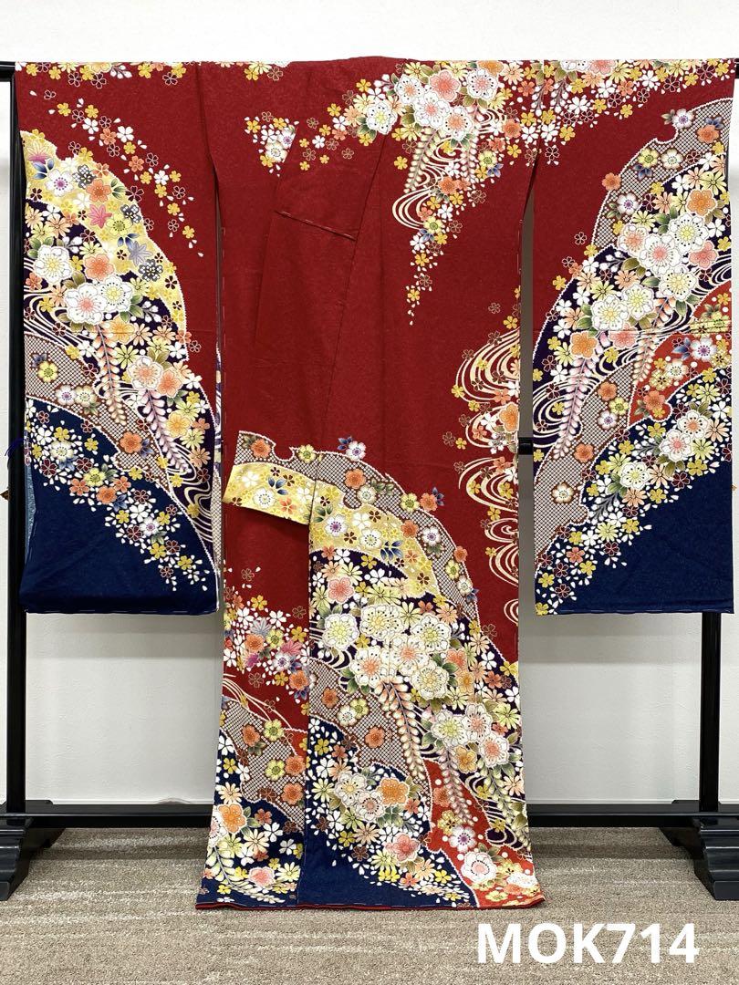 振袖 仮絵羽 絞り 辻ヶ花 金通し 正絹 未仕立て品 八掛付き 振袖 仮絵羽 辻ヶ花 金駒 金彩 銀通し舞台衣装 正絹 未仕立て品