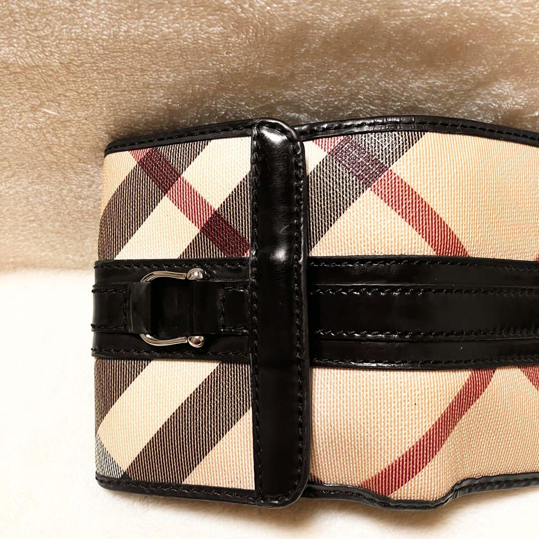 BURBERRY ノバチェック〔ギガ〕柄 三つ折り財布